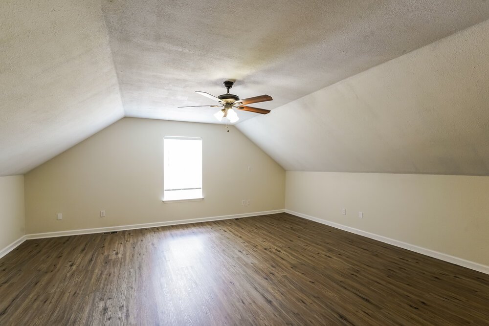 3-Bed Rental on 608 Birchbrook Ct photo 12