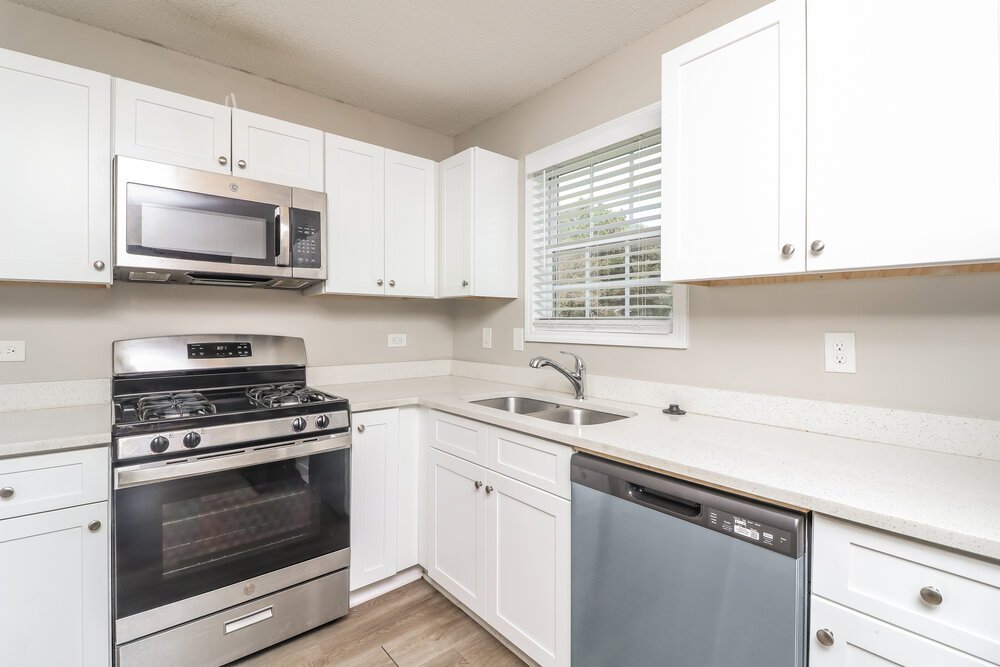 3-Bed Rental on 417 Remington Ct photo 12