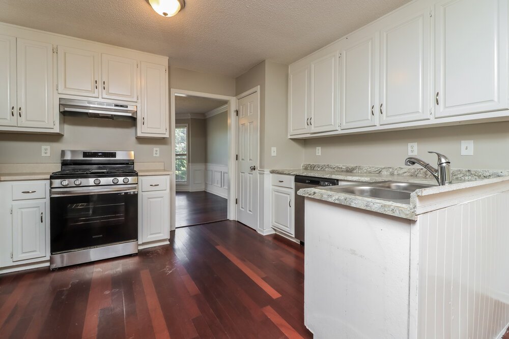 3-Bed Rental on 2249 June Ct photo 12
