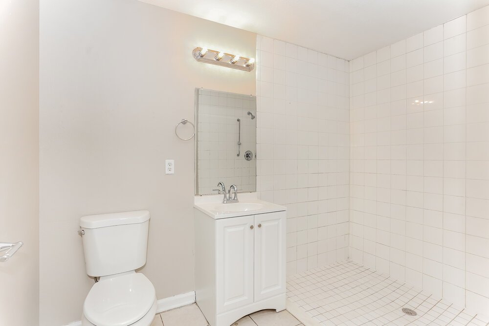 3-Bed Rental on 3747 Peachtree St photo 12