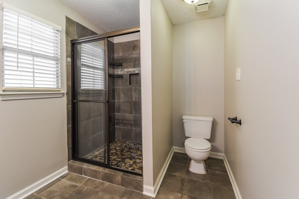 3-Bed Rental on 7189 Atterbury Cir photo 12