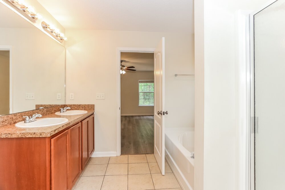 3-Bed Rental on 2274 Tyson Lake photo 12