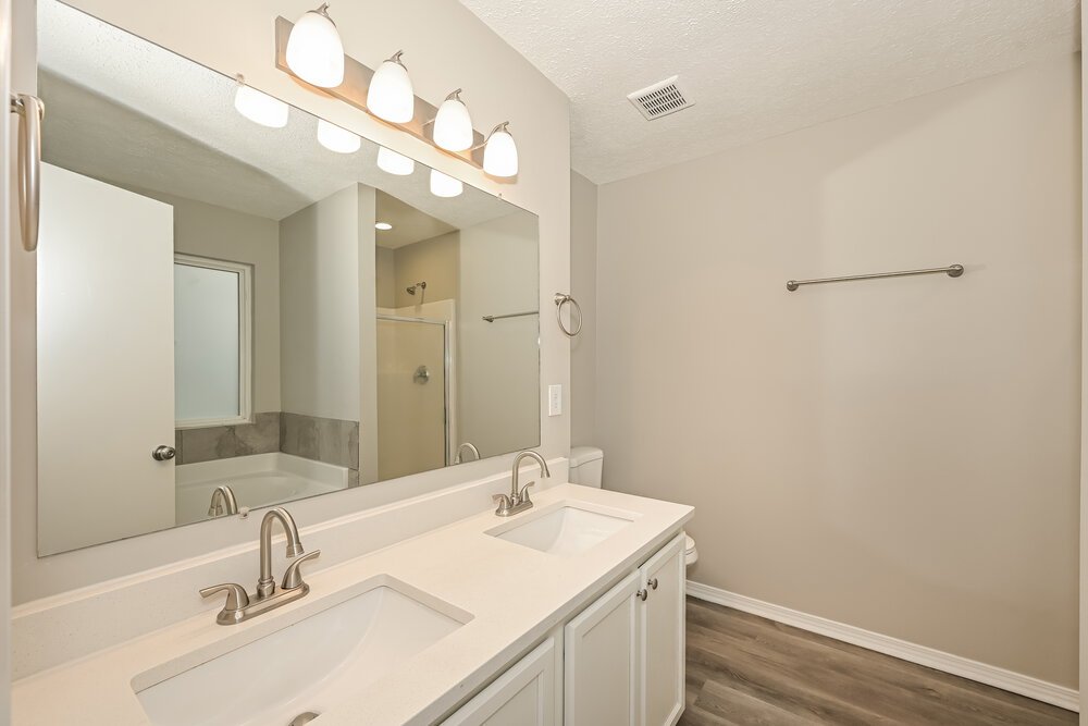 4-Bed Rental on 807 General Barksdale photo 12