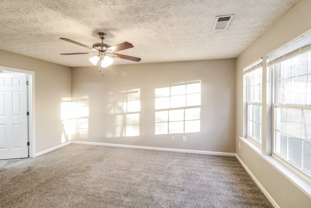 4-Bed Rental on 1247 Matt Moore photo 12