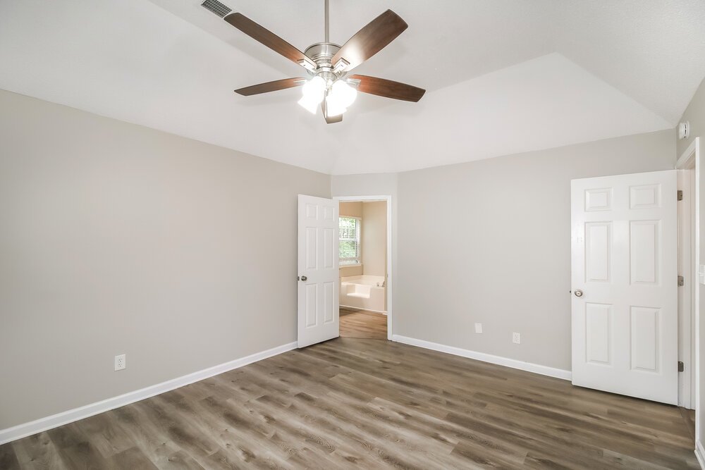 4-Bed Rental on 7210 Mahogany Dr photo 12