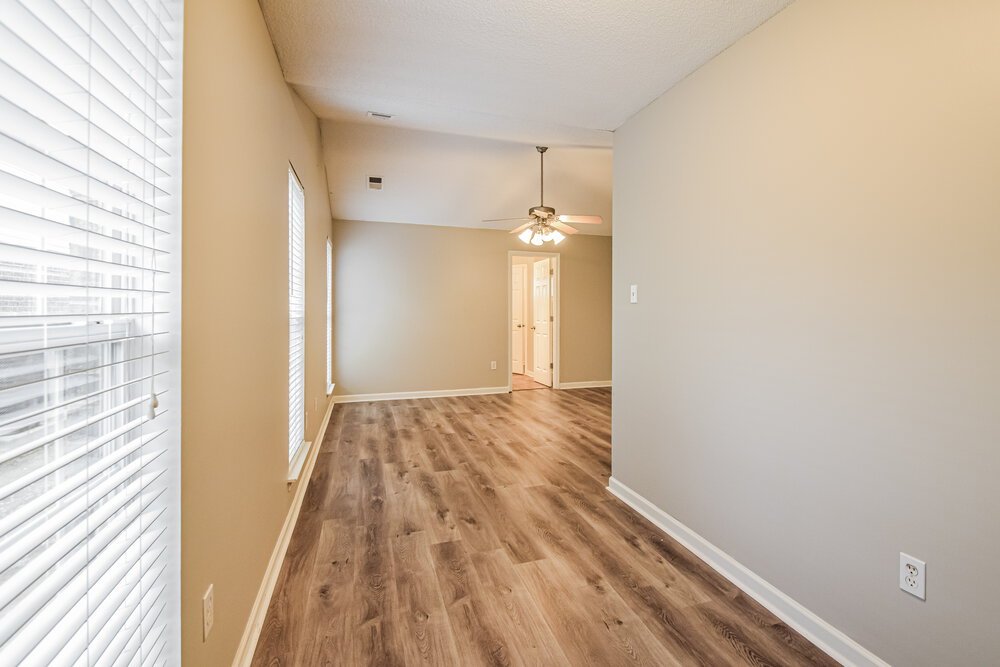 4-Bed Rental on 5764 Deer Ridge photo 12