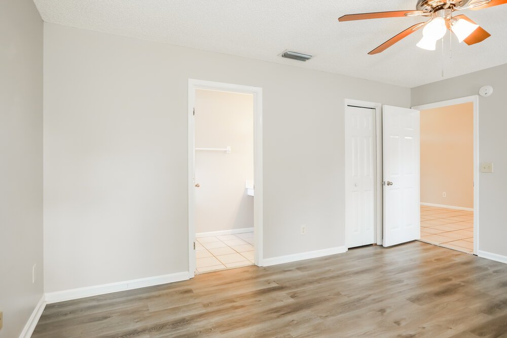 3-Bed Rental on 330 Canoe Cir photo 12