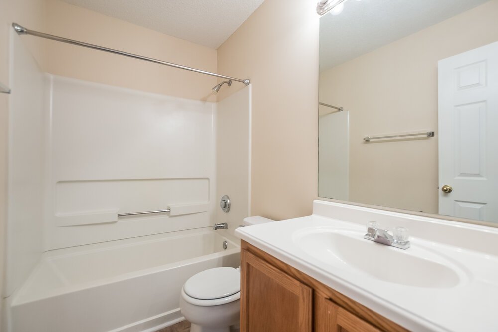 3-Bed Rental on 134 Summer Crest photo 12