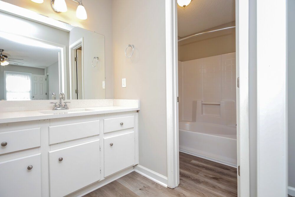 4-Bed Rental on 1929 Knipe Dr photo 12