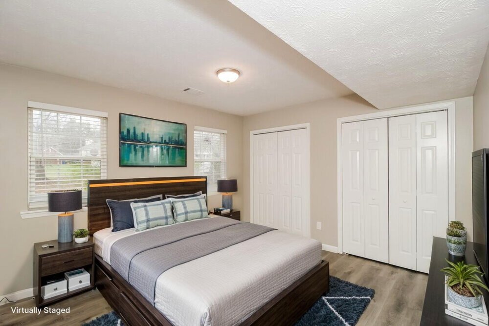 4-Bed Rental on 6492 Meadow Lark photo 12