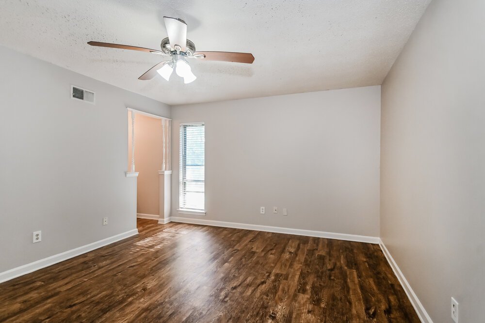 3-Bed Rental on 4476 Trout Valley photo 12