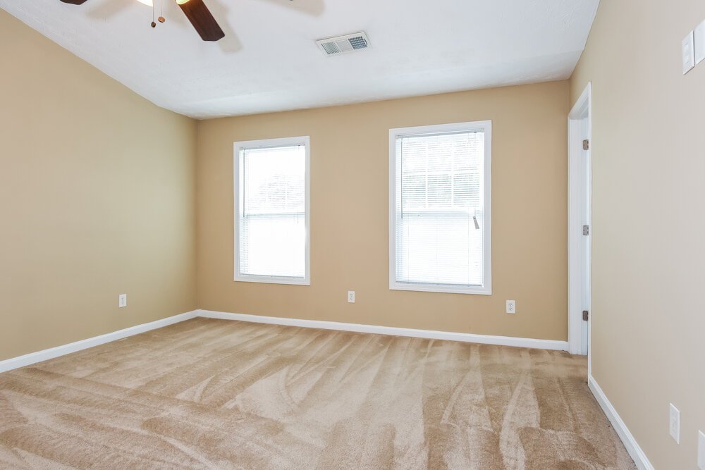 3-Bed Rental on 206 Winterbury Dr photo 12