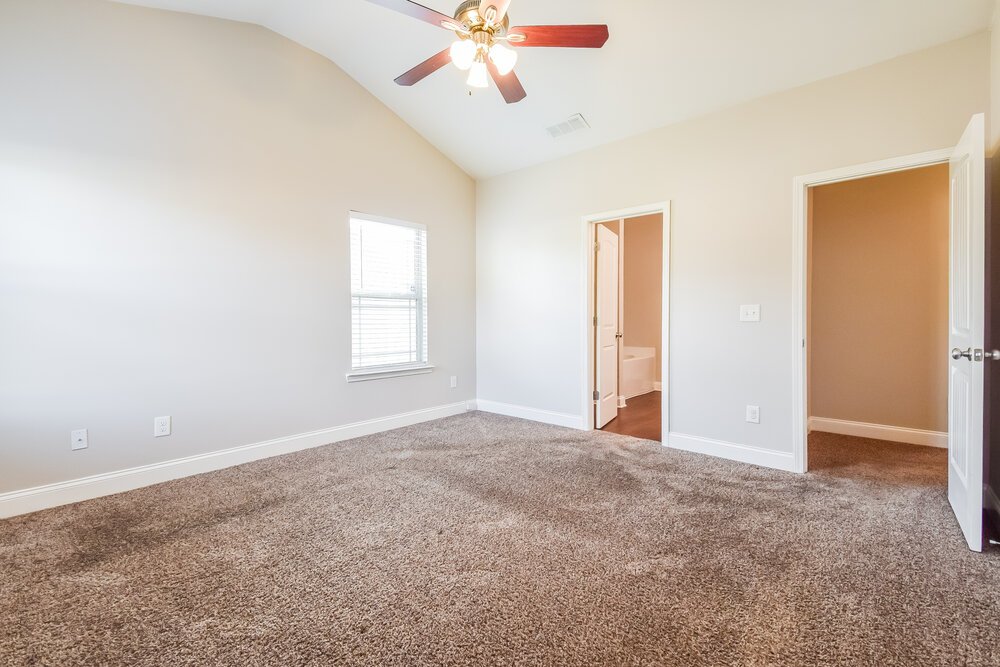 3-Bed Rental on 547 Joneus Drive photo 12