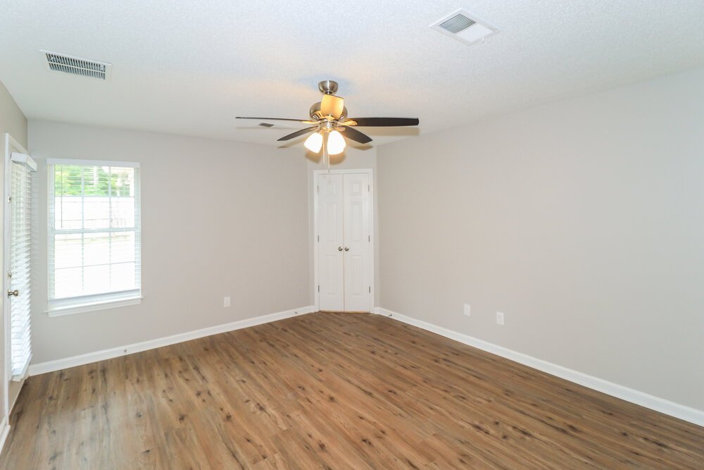 3-Bed Rental on 9728 Tucker Creek photo 12