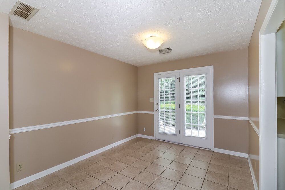 3-Bed Rental on 3935 Willowmeade Drive photo 12