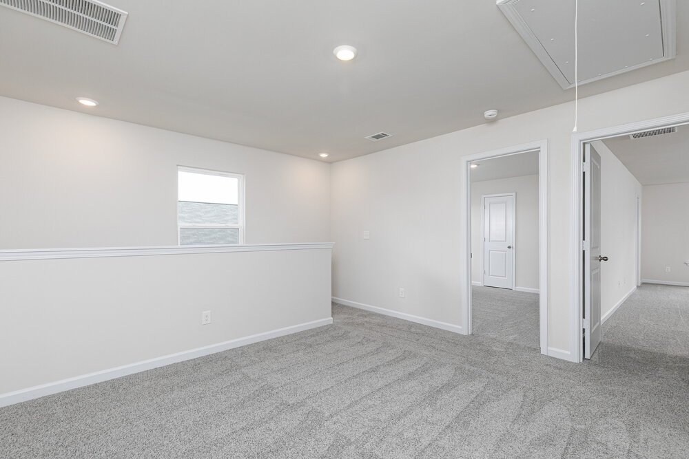 4-Bed Rental on 729 Berkeley Dr photo 12