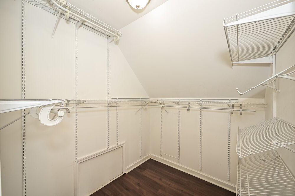 3-Bed Rental on 222 Hermitage Dr photo 12