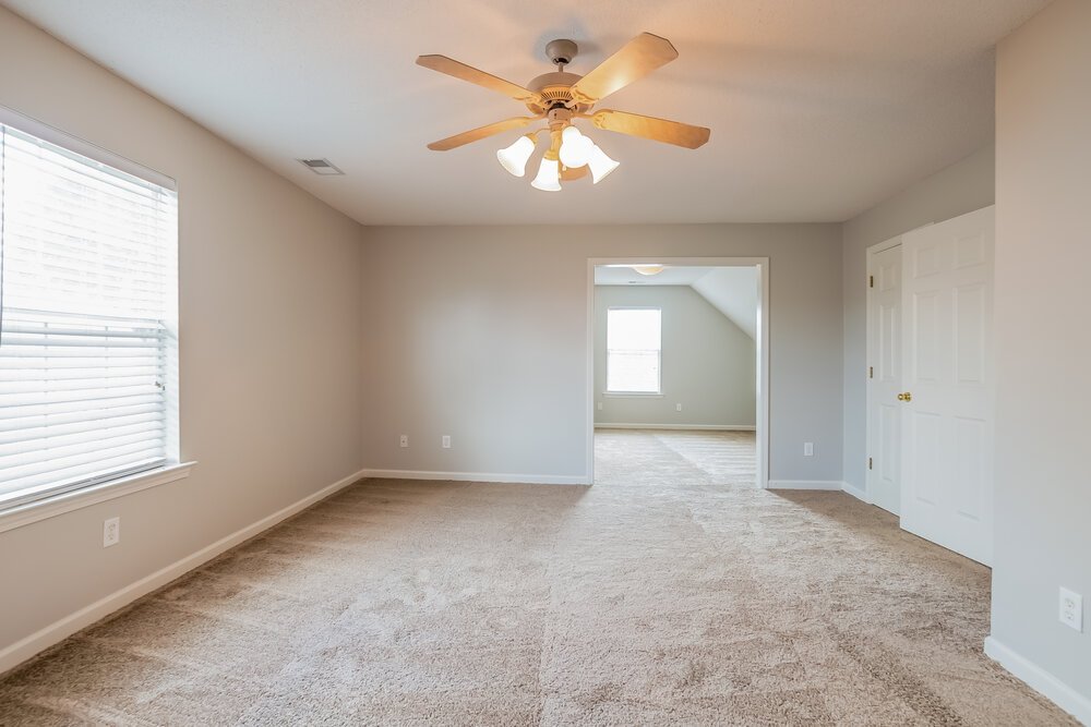 4-Bed Rental on 5451 Evening Mist photo 13