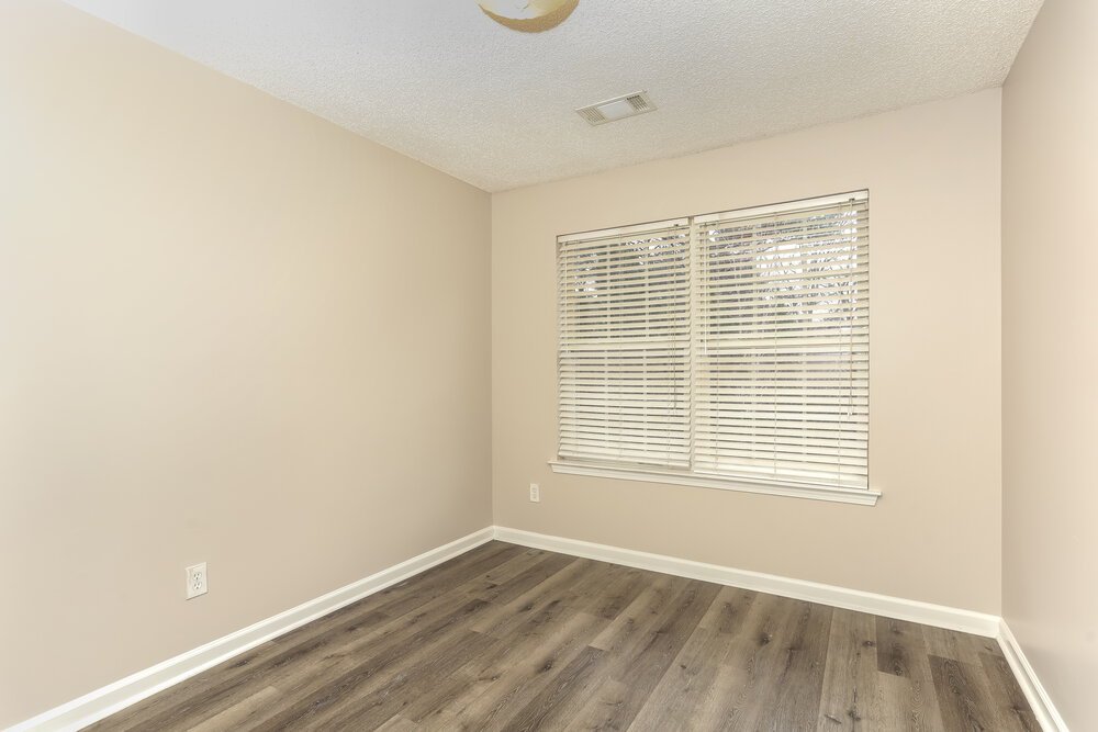 3-Bed Rental on 340 Parkway Road photo 13