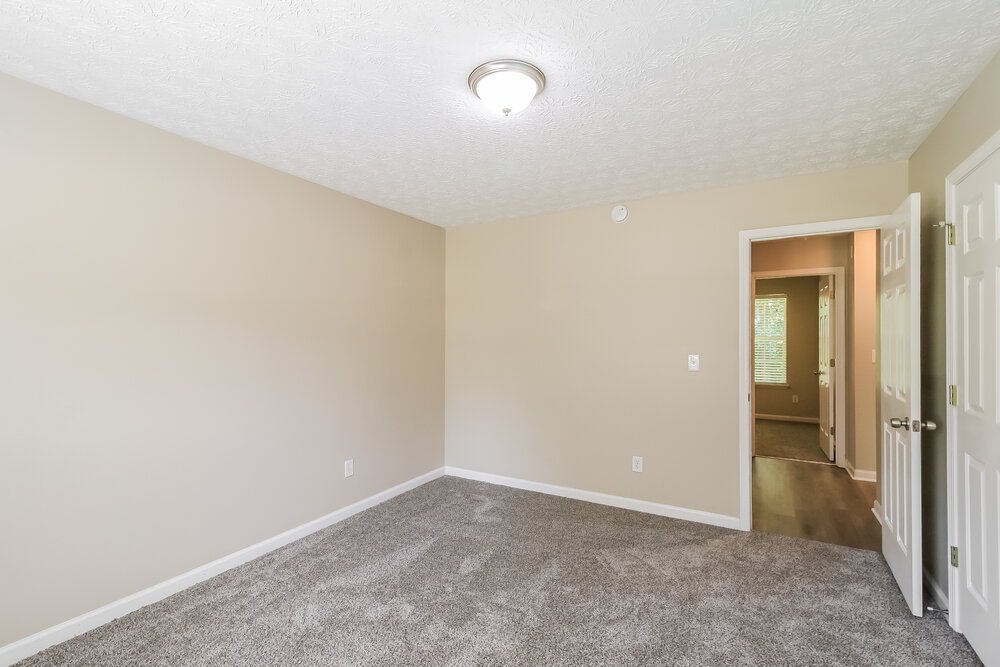 3-Bed Rental on 60 Hunters Ridge photo 13