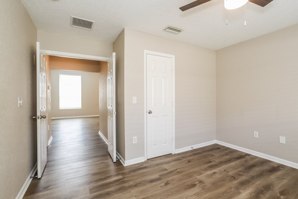 4-Bed Rental on 1306 Ardmore St photo 13