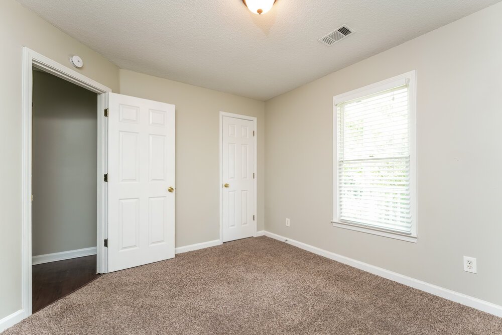 3-Bed Rental on 4091 S Fork photo 13