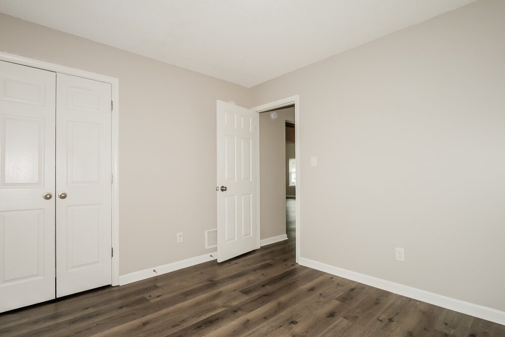 3-Bed Rental on 7959 Ridgedale Dr photo 13