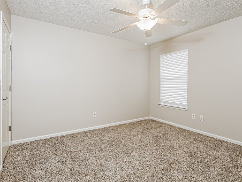 4-Bed Rental on 6267 Pendragon Pl photo 13