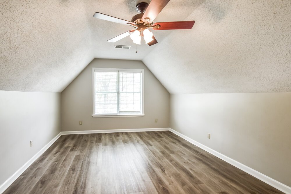 4-Bed Rental on 2346 Kindlewood Dr photo 13