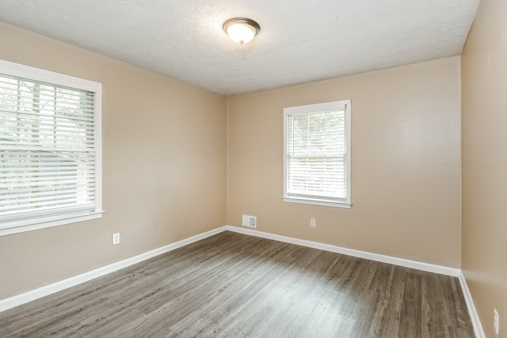 3-Bed Rental on 2906 Elizabeth Lane photo 13