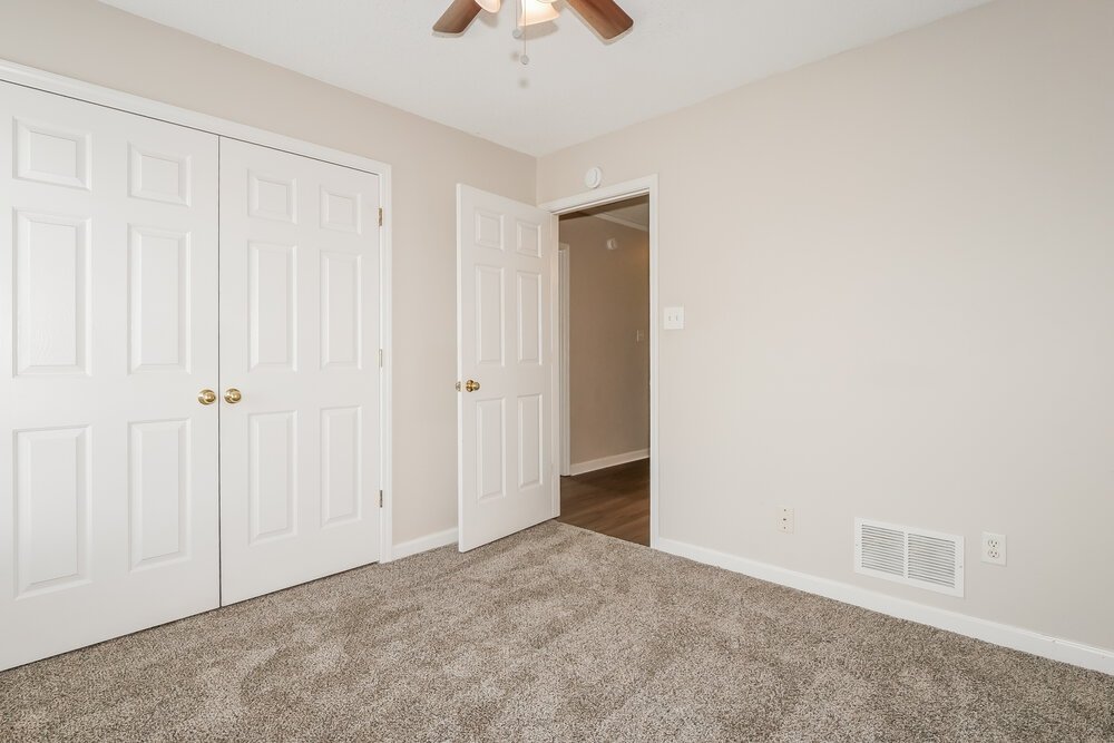 4-Bed Rental on 6076 Armistead St photo 13