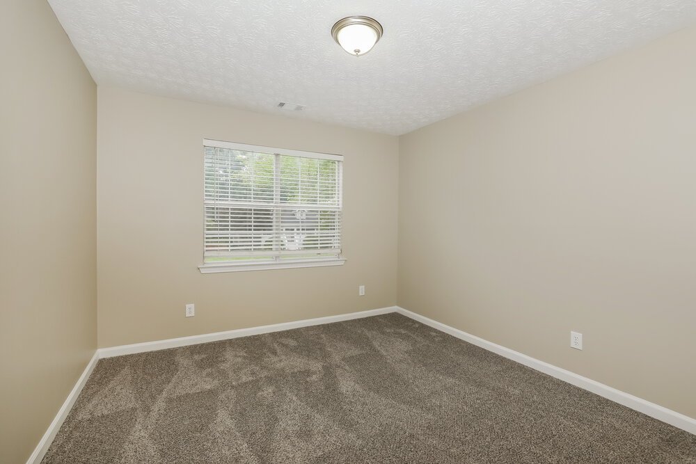3-Bed Rental on 248 Fern Ct photo 13