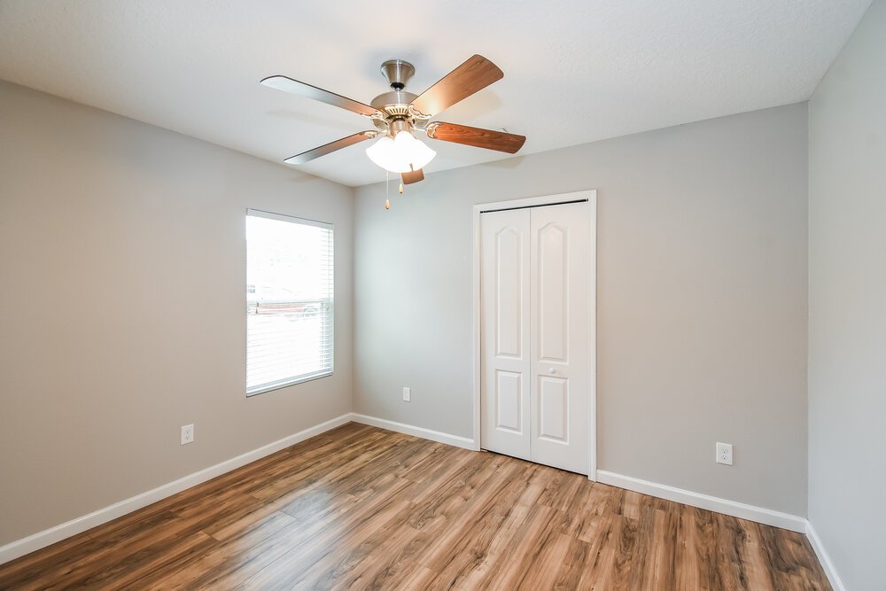 4-Bed Rental on 15847 Rachel Creek photo 13
