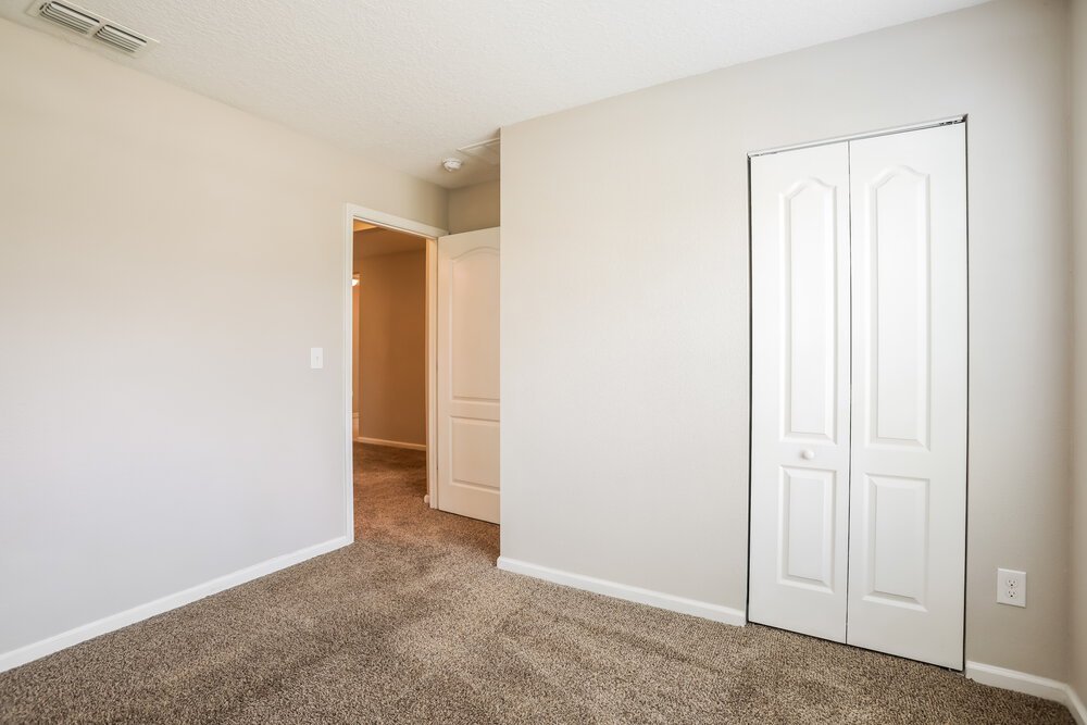4-Bed Rental on 3251 Canyon Falls photo 13