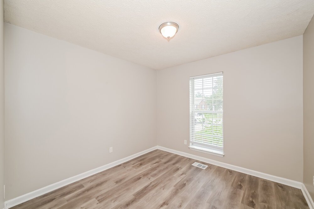 3-Bed Rental on 1703 Jimmy Cv photo 13