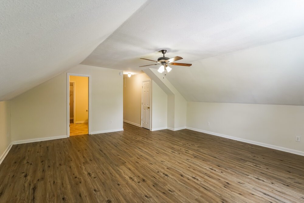 3-Bed Rental on 608 Birchbrook Ct photo 13