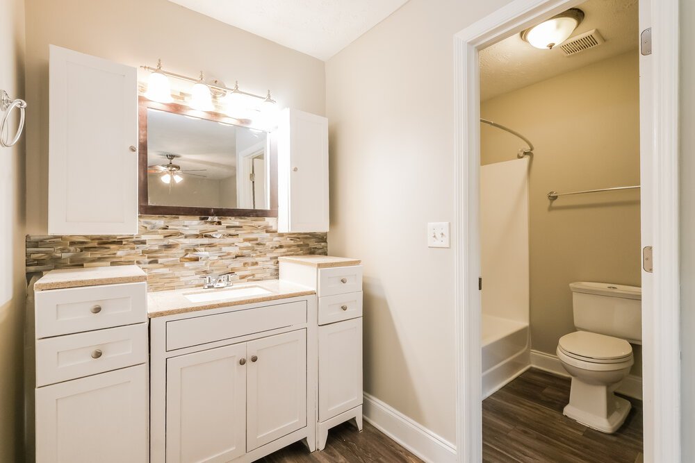 4-Bed Rental on 4910 Brookstone Pkwy photo 13