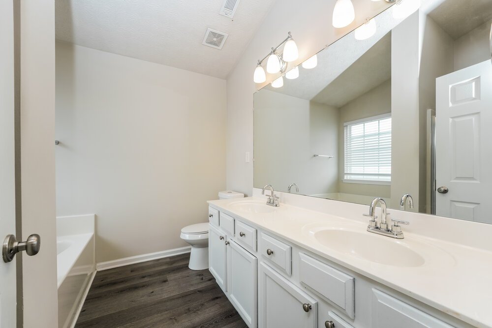 3-Bed Rental on 626 Stonecrest Drive photo 13