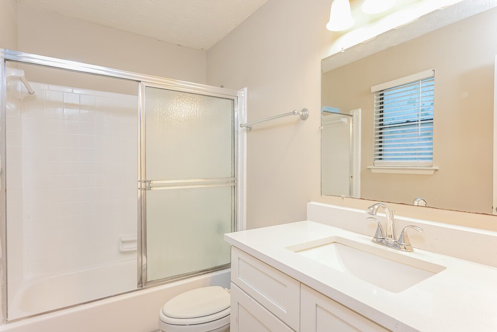 4-Bed Rental on 3824 Princess Ct photo 13