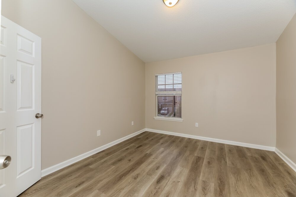 3-Bed Rental on 4103 Crownwood Dr photo 13