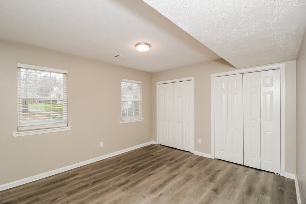 4-Bed Rental on 6492 Meadow Lark photo 13
