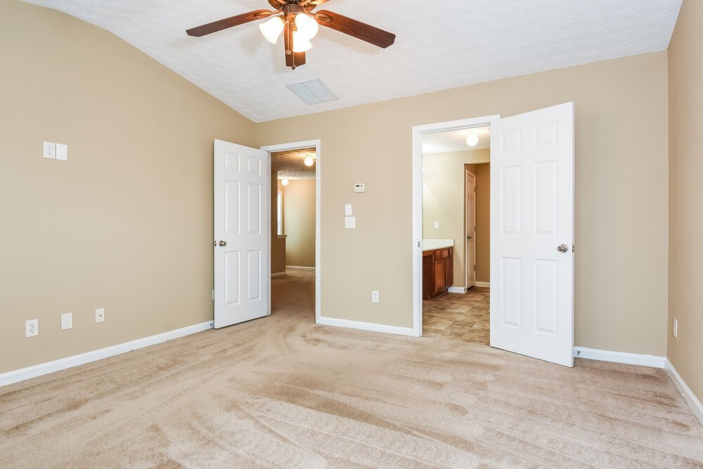 3-Bed Rental on 206 Winterbury Dr photo 13