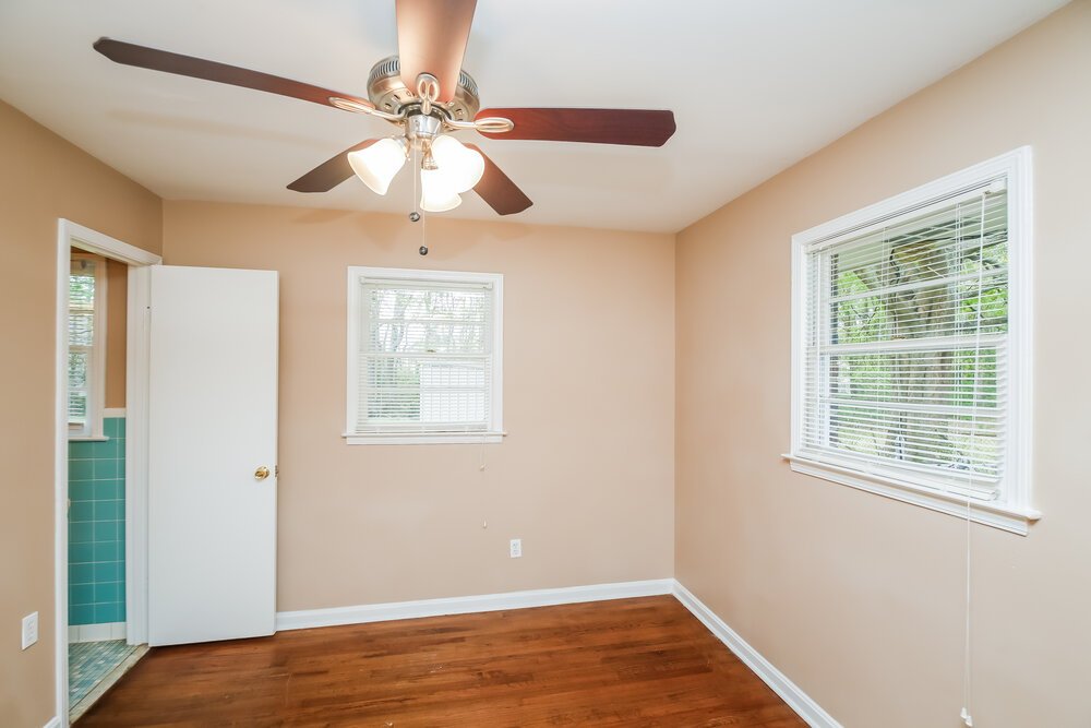 3-Bed Rental on 4647 Big B photo 13