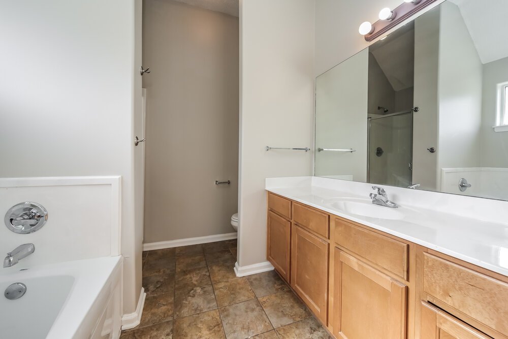 3-Bed Rental on 1719 Brentford Cv photo 13