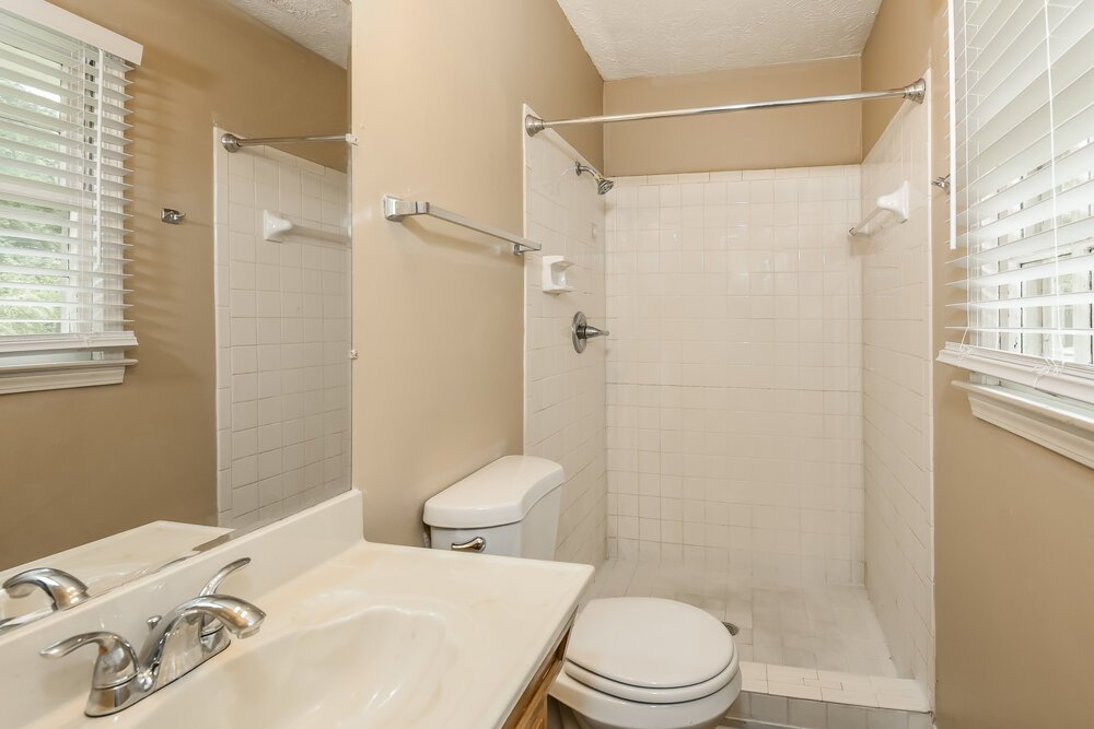 3-Bed Rental on 2906 Elizabeth Lane photo 14