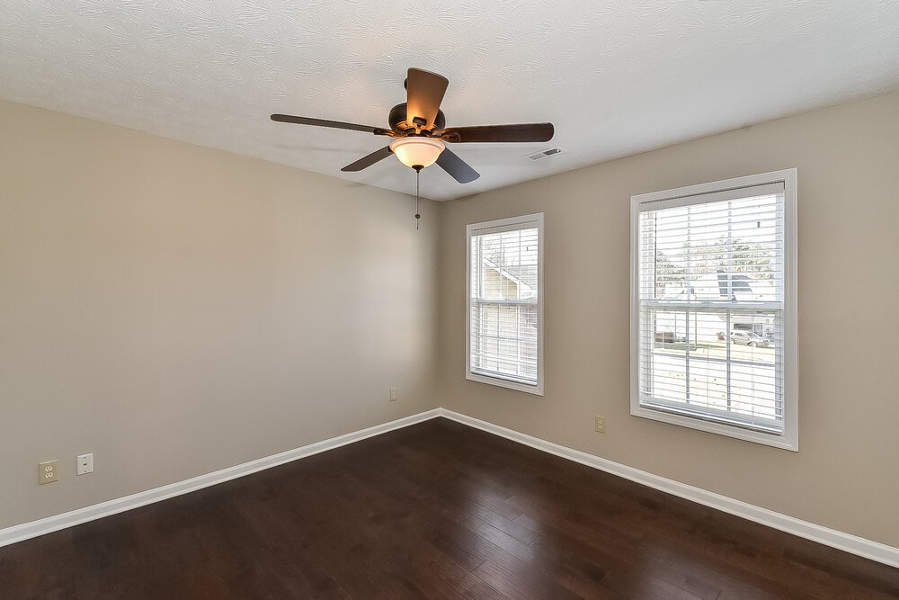 4-Bed Rental on 2091 Samantha Cir photo 14