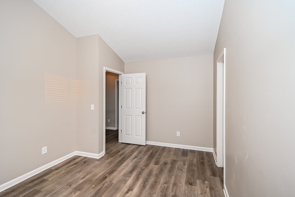 4-Bed Rental on 6657 Delaware Bnd photo 14