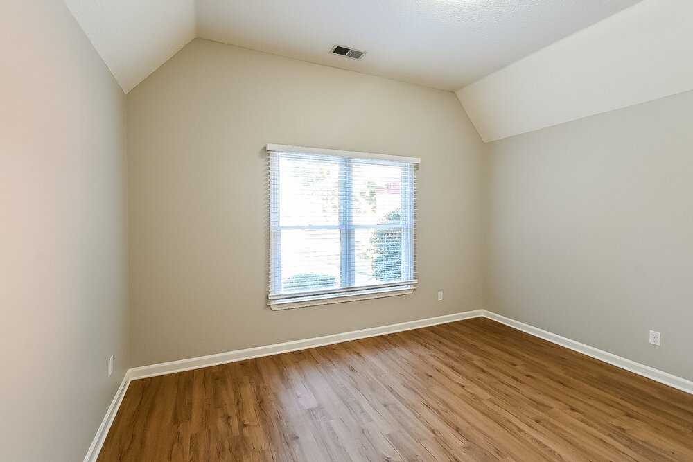 3-Bed Rental on 6480 Cheyenne Dr photo 14
