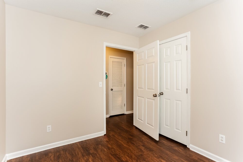 3-Bed Rental on 3747 Peachtree St photo 14