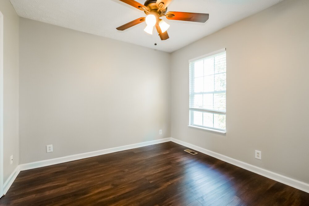 3-Bed Rental on 804 Cainbrook Ct photo 14